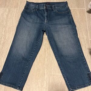 NYDJ Cropped Jeans Size 10 EUC